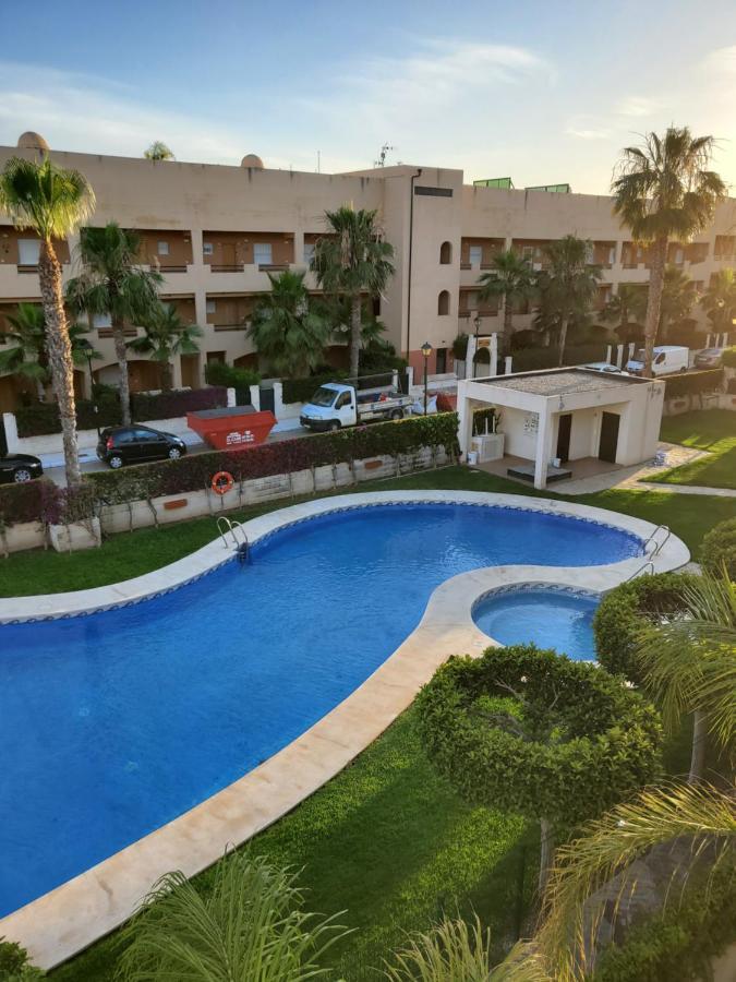 ¡Apartamento En Primera Linea Con Terraza Y Cerca De La Piscina Comunitaria! Vera Kültér fotó